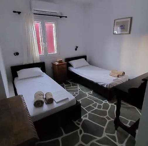 Lägenhet Styfilia Beachfront - First Floor